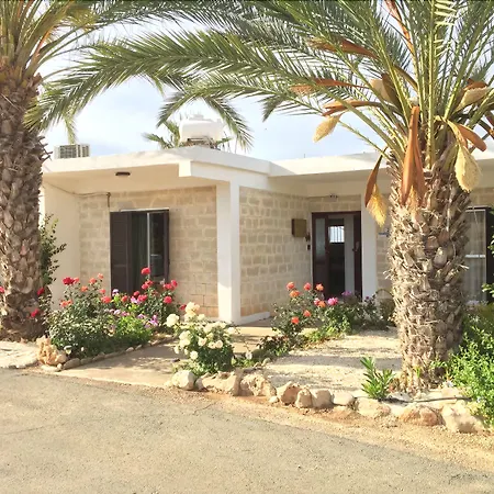 Villa Yiangos House Neo Chorio